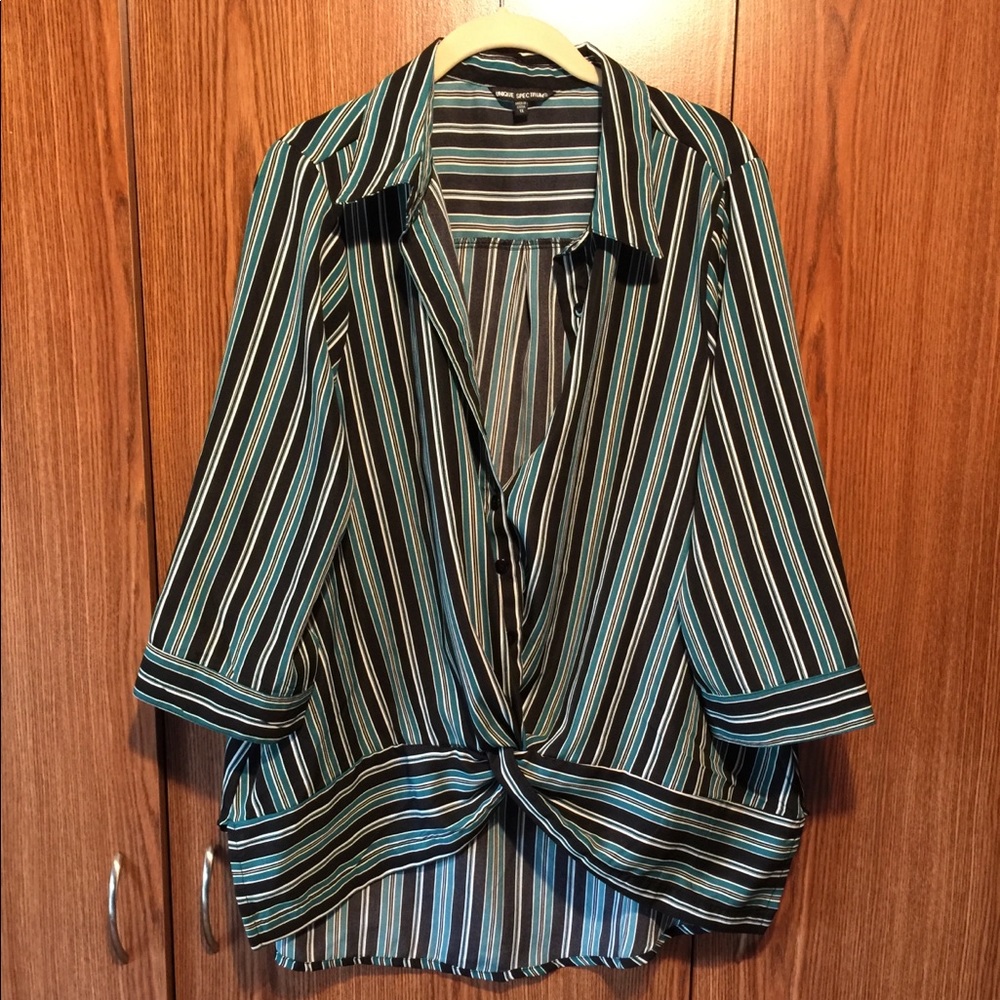 Unique Spectrum 1X blouse